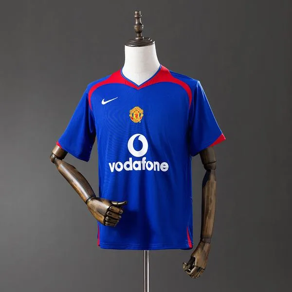Camiseta de fútbol Manchester United 2005/06 VISITANTE MANGA CORTA VERSION FAN